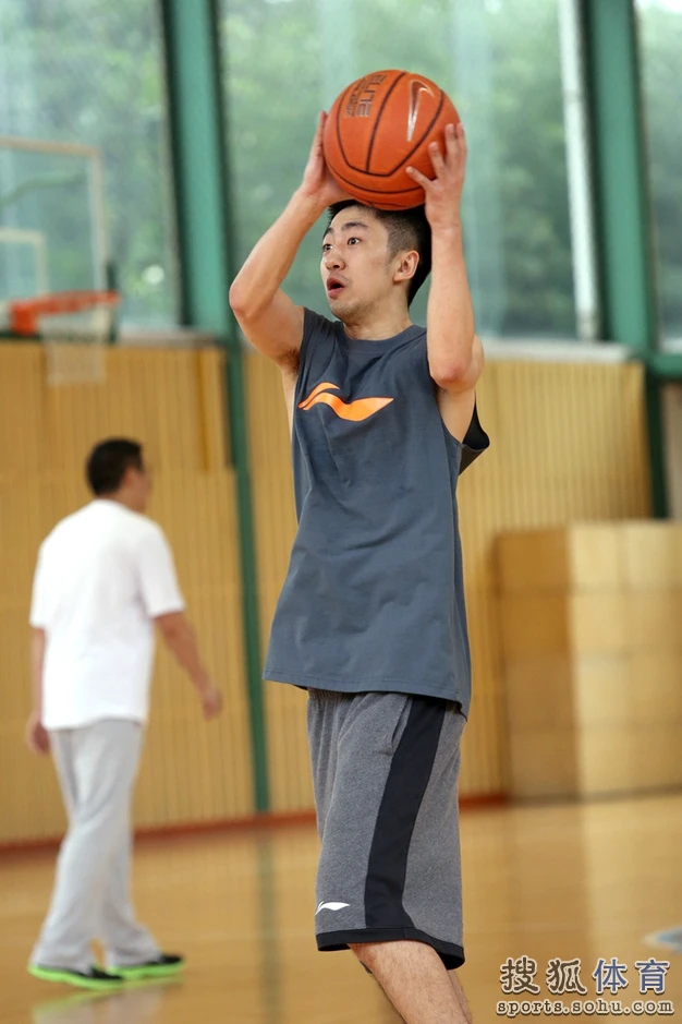 篮球训练技术动作视频下载教程大全_1